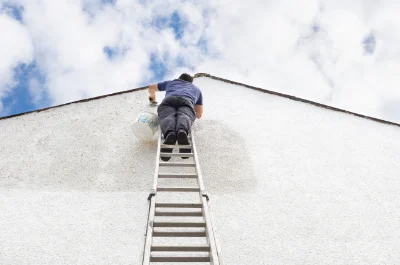 Peinture extérieure à Chenereilles — façades et ravalement